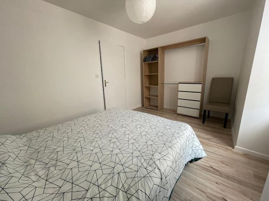 T2 Refait A Neuf Sur Le Theme Oriental Apartment Rodez Exterior photo